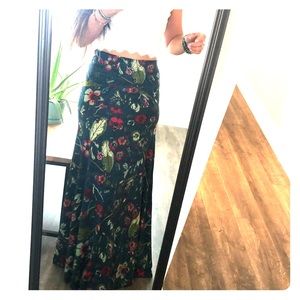Xs deep green maxi skirt